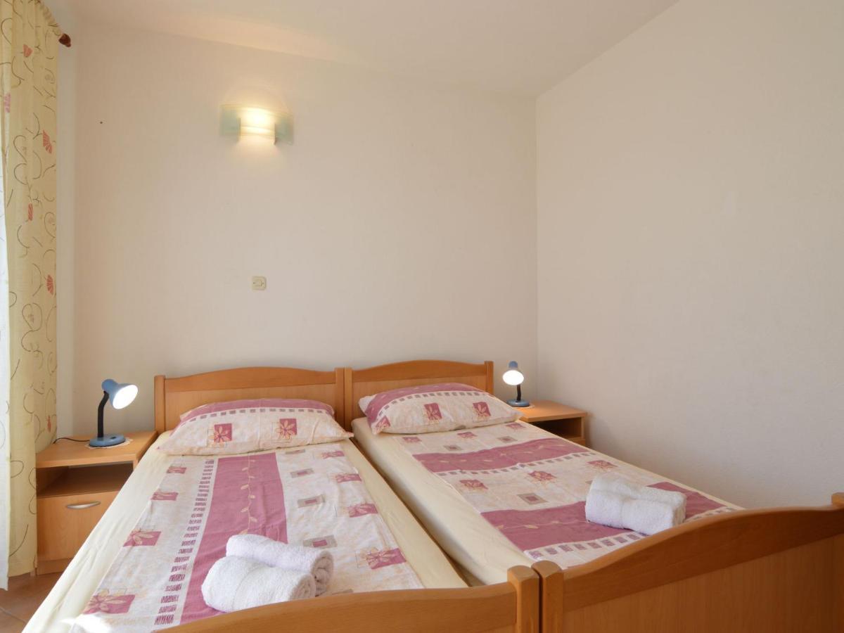 Apartment Viktor-2 Trogir Buitenkant foto