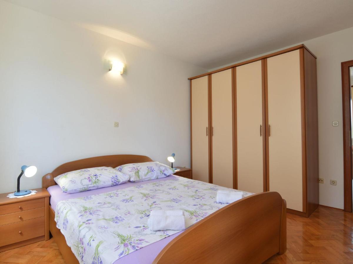 Apartment Viktor-2 Trogir Buitenkant foto